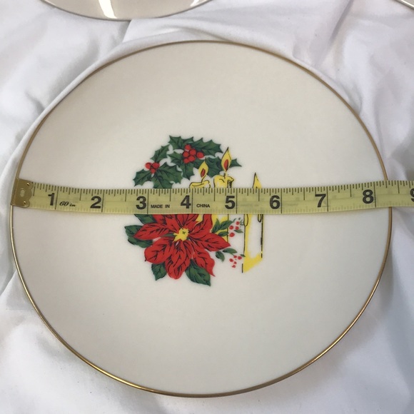 Set of 4 Vintage 1950’s Royal Devon Christmas Lunch/Dessert Plates - Picture 5 of 6